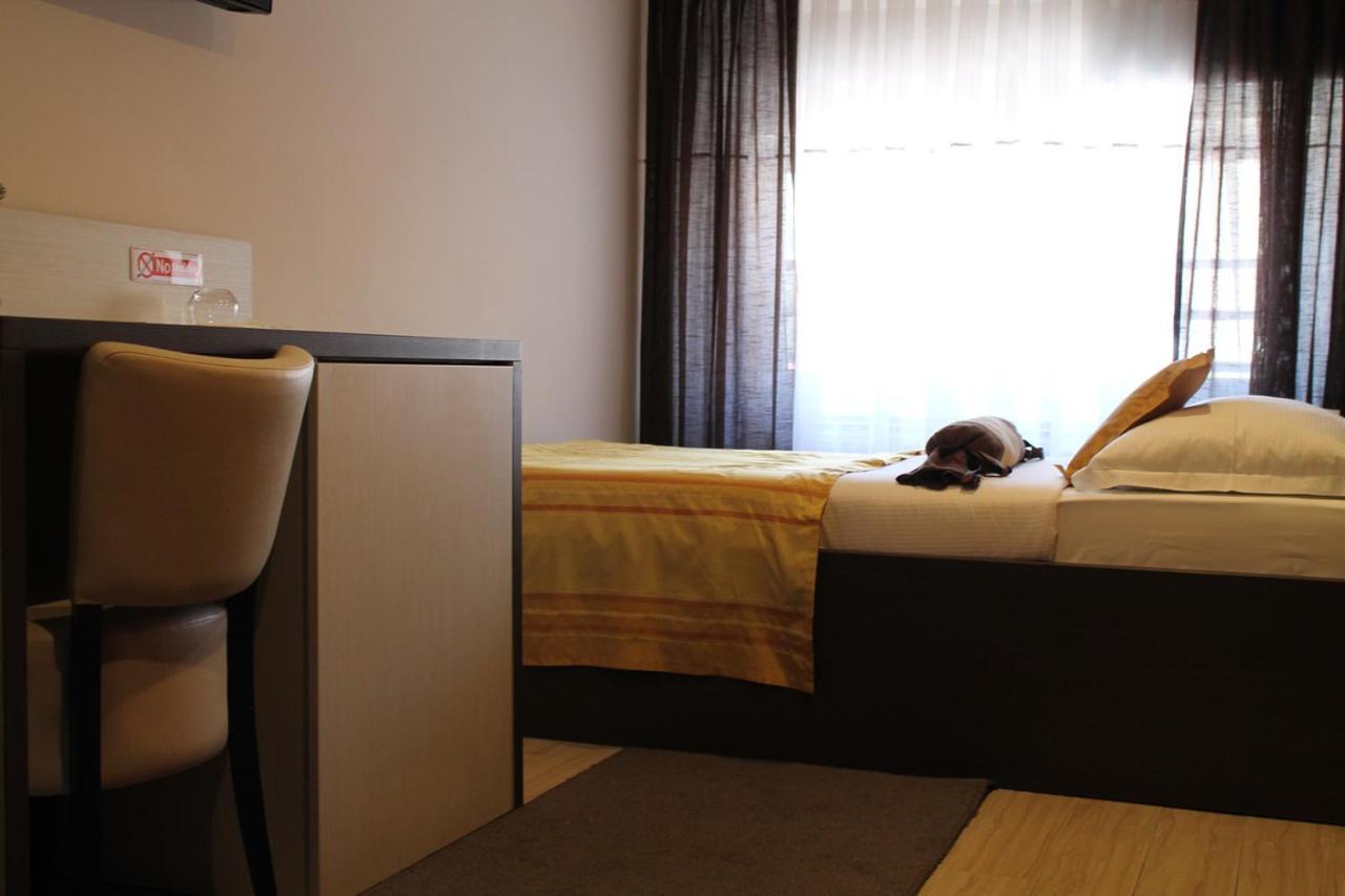 Bihać Motel Korzo מראה חיצוני תמונה